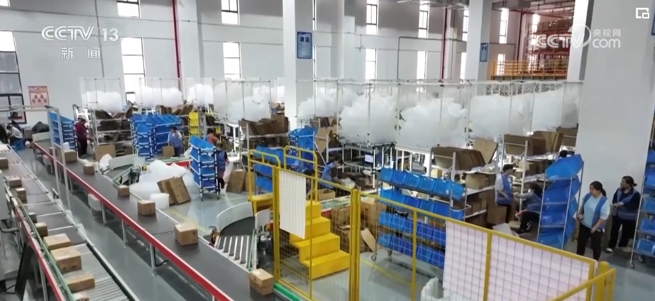 徐州時尚服裝陳列（徐州服裝市場）