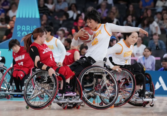 巴黎残奥会|“撞车、摔倒,我们都习惯了”