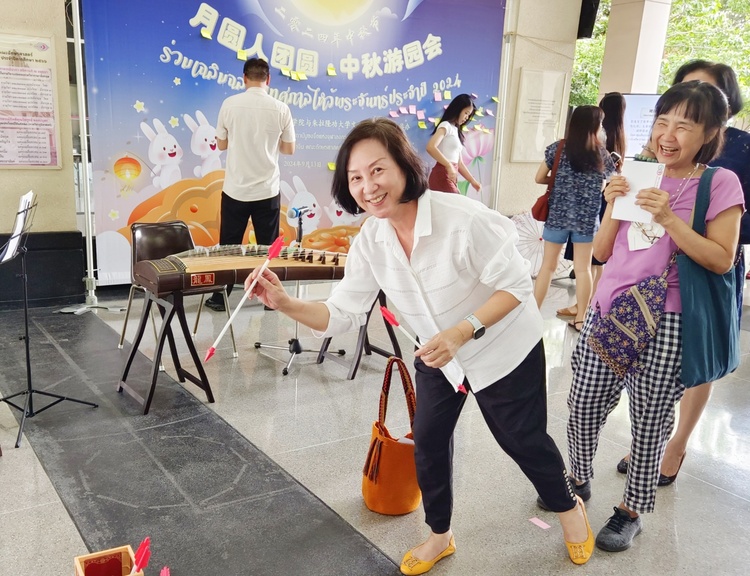 ��Ѷ�й���ح������������������ �������˵����֪�����й���Ϊʲô��ף������ա�