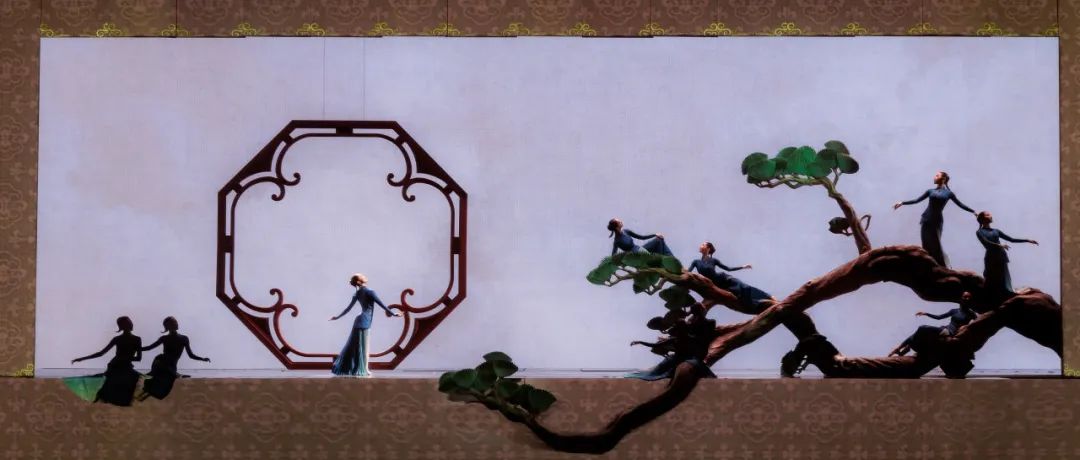 ���赸��װ���뻭��������֮������޾�����