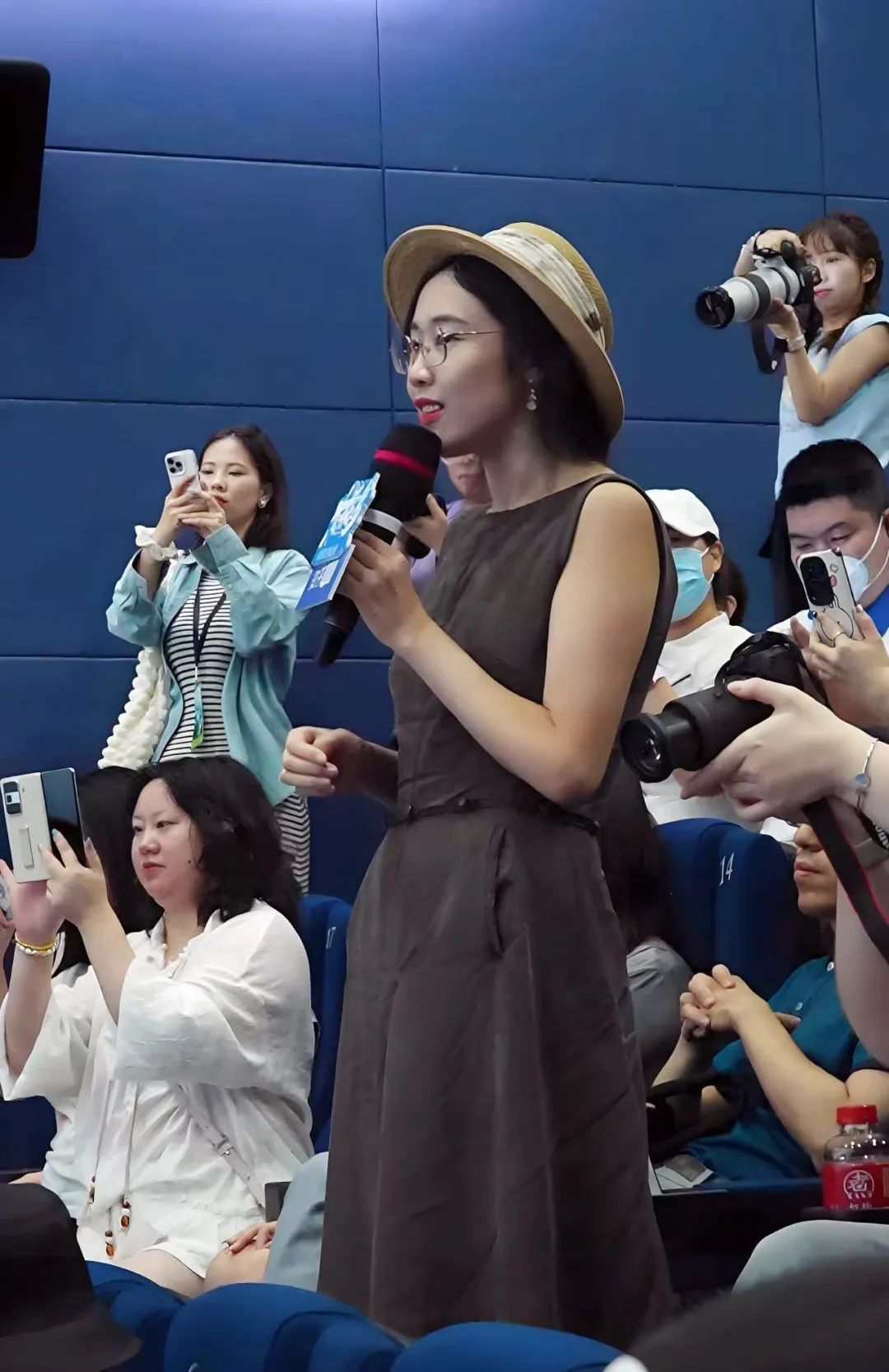 �ⳡ��Ӱ�ţ�Ϊ��������������������