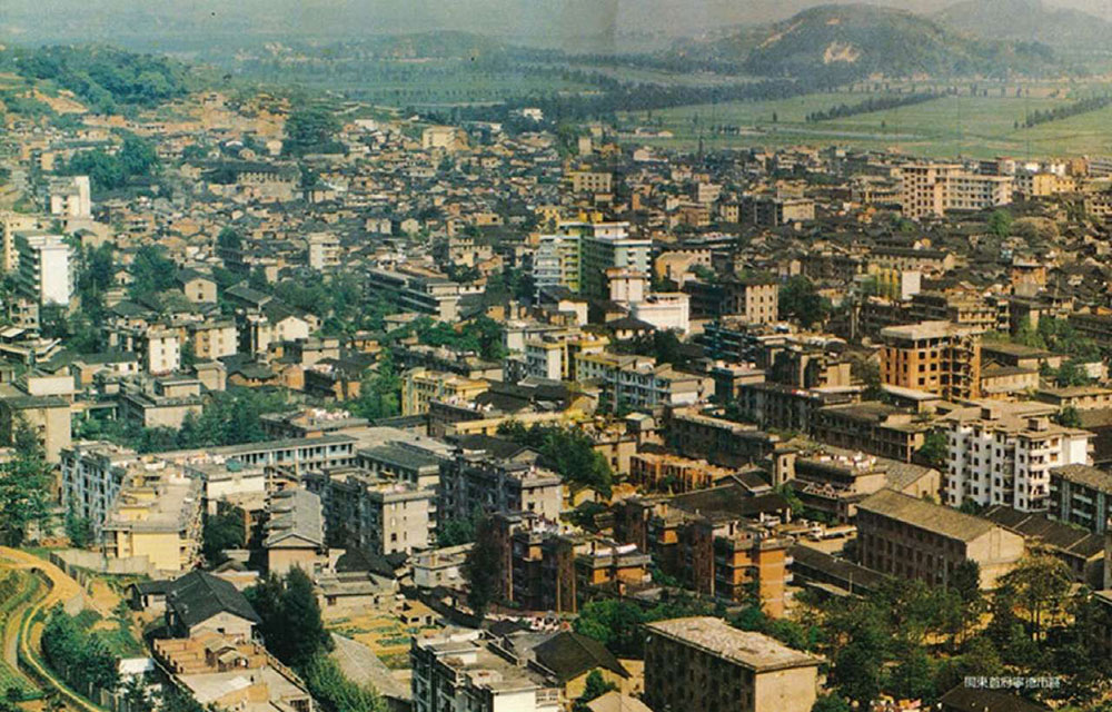 1988�����³�����ò����ͼԴ����ϰ��ƽ�����¡���