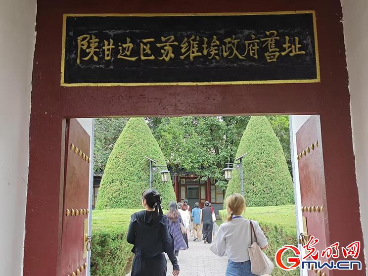 e��ҫ¤ԭ | ���ࣺ������ɫ����Ѫ�� ���조�ǻ��շ����³���