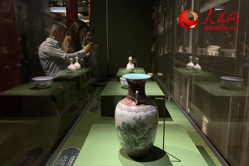 �������ػ��������Ͻ��ǵ��ʹ�����Ժ����չ�ֳ������������� Τ������