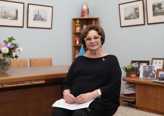 俄罗斯妇女联盟总裁叶卡捷琳娜 拉霍娃。视频截图