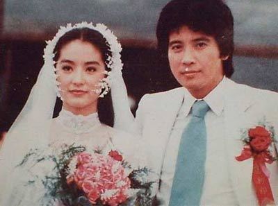 林青霞新书回首苦恋秦汉 自比孟姜女哭倒大半