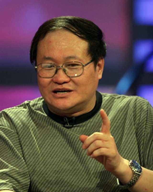 青年歌手周鹏唱响军旅歌曲《当兵没当够》(图