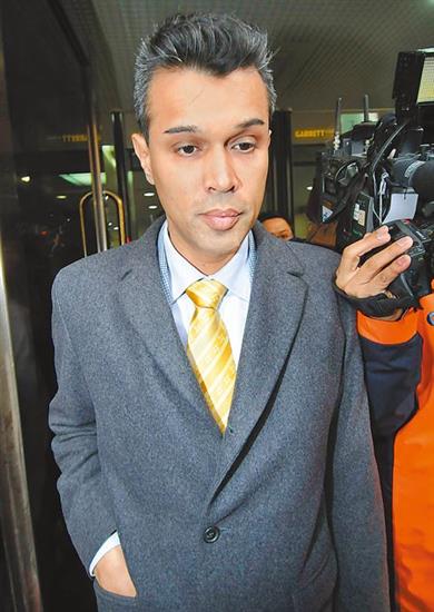 英商林克颖撞死台湾送报生将押解返台服刑 英商林克颖撞死台湾送报生将押解返台服刑