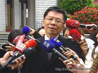 沈富雄杠柯文哲 若柯出线自己便宣布参选台北市长 沈富雄杠柯文哲 若柯出线自己便宣布参选台北市长