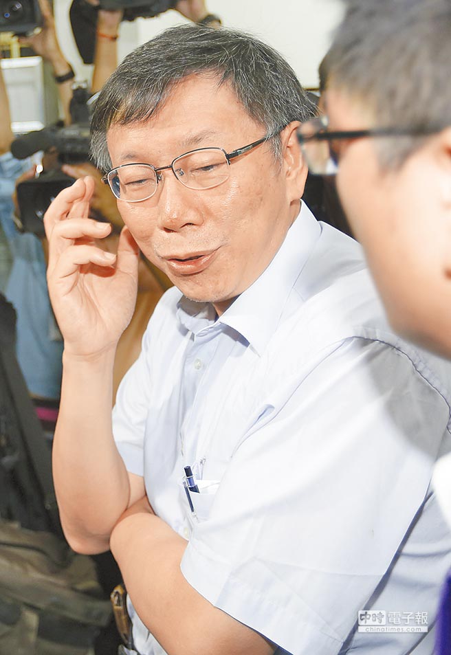 绿营人士直言不看好柯文哲 忧其高民调是空气票 绿营人士直言不看好柯文哲 忧其高民调是空气票