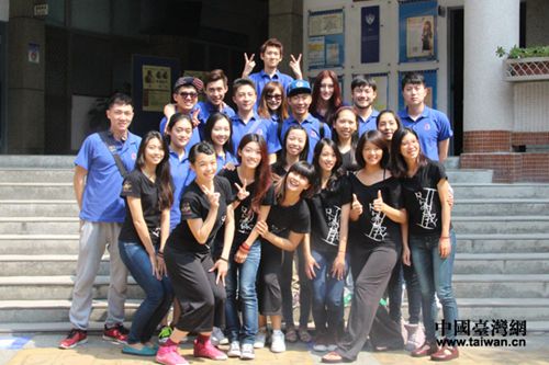 第七届中华文化快车——北京电影学院赴台演出话剧《永远的微笑》代表团参访台中体育运动大学 第七届中华文化快车——北京电影学院赴台演出话剧《永远的微笑》代表团参访台中体育运动大学