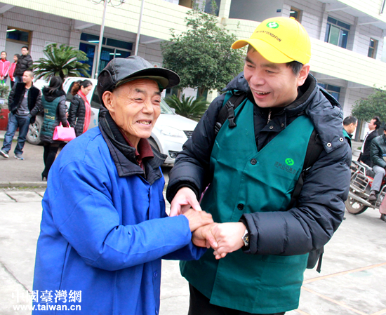 ���»�������鳤�Ž��������ض�ͯ�ҳ���̸