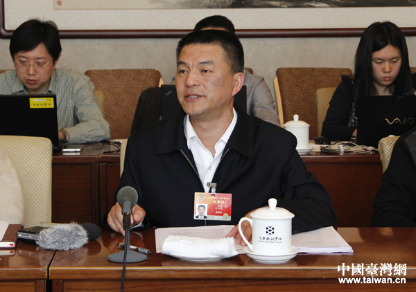 台籍委员感言“两高”报告中保护台湾同胞合法权益 台籍委员感言“两高”报告中保护台湾同胞合法权益