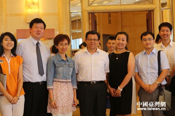 µ21캣ϿѧӪʦӰй̨  㣩