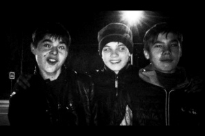 90后女孩骑行欧亚大陆16国 青春不在男人副驾上