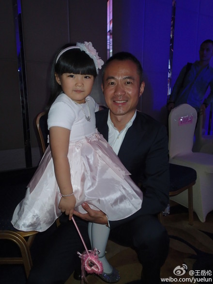 ����Ů��������kimi�з����� ������Ȧ�Ļ��ҡ������ס�