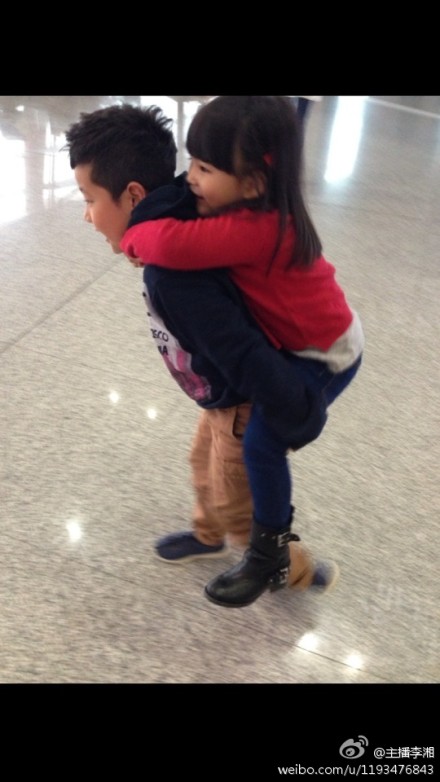 ����Ů��������kimi�з����� ������Ȧ�Ļ��ҡ������ס�