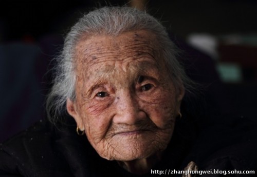 ������ĸ�ס������ϰ�������