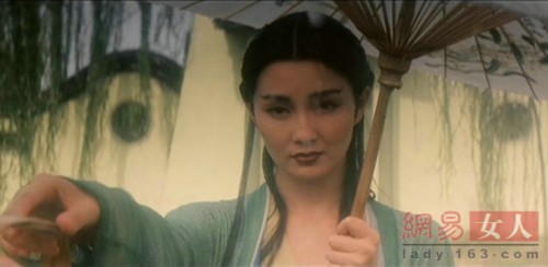 ���ƾ���һ�У�Ů�ǹ�װ��������˭���з���