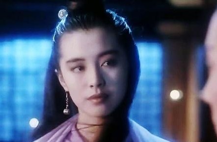 �շ���������������ϼ �۲�����ľ�ɫŮ��