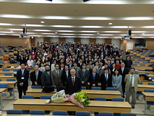 日大学校长退休前寄语中日学子:推动中日友好交流