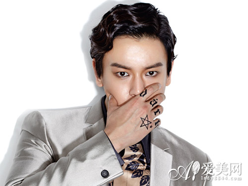  ҽѧ��ʿ�¹۵�:ѡ������ ����������