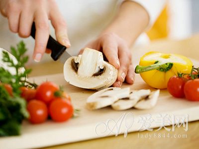  �����߹�TOP10 �Ŷ����� ����Ů�����ر�