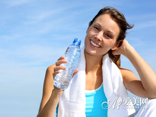  ����Ļ��ˮ��? ���ں�ˮ��15����������