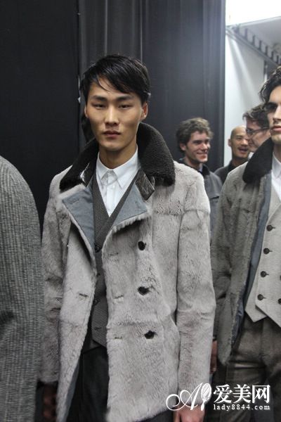  ��󴨽а����� �й���ģ�����֮��