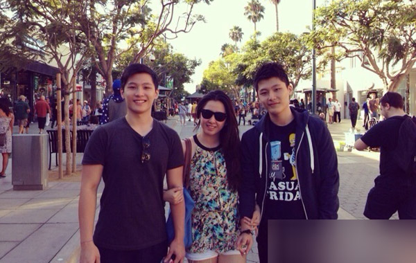 �����ǻ�Ѫ��Ů���� ��ɺ������ҡ����֣��