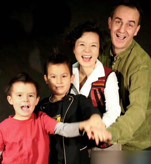 �����ǻ�Ѫ��Ů���� ��ɺ������ҡ����֣��