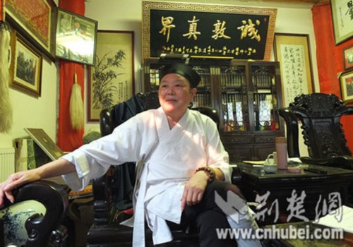 中国道教史上第一位女方丈