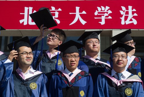 ����˶ʿ���׷ۣ����������ϰ�����һ