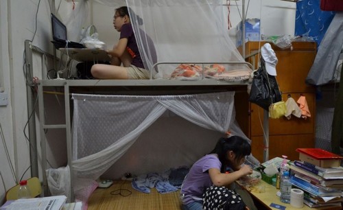 ��������90��Ů�����ǵĹ뷿