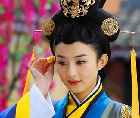 ����Ů����ò���У������Ů������·��