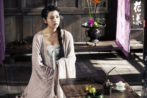 ����Ů����ò���У������Ů������·��