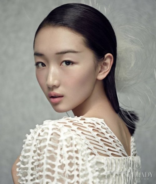 ����Ů����ò���У������Ů������·��