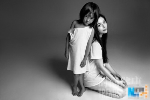 ����Ů����ò���У������Ů������·��