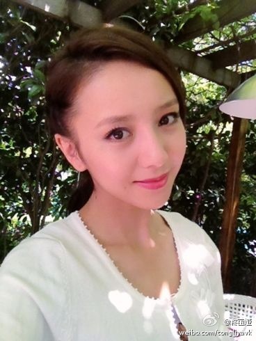 ����Ů����ò���У������Ů������·��