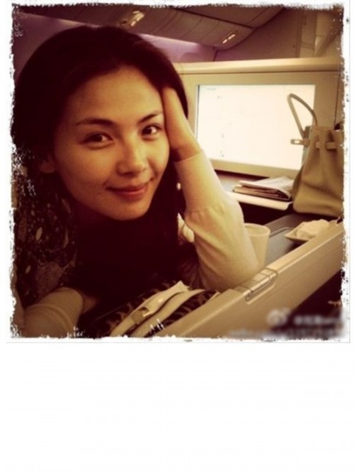 ����Ů����ò���У������Ů������·��