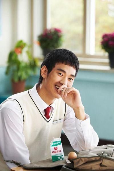 《星星》都叫兽自曝整容 老照片一看吓一跳