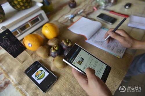 ���壺��ѧ�������ͨ��΢����ˮ����������