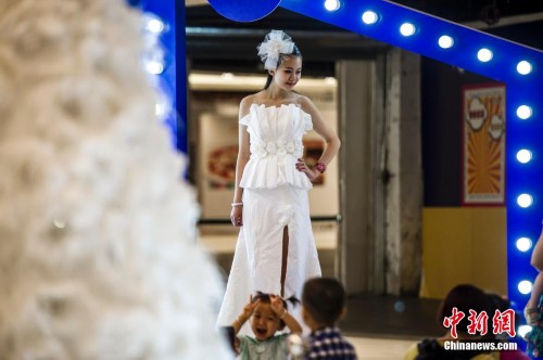 ����һ�̳���ֽ����ɴ �������ע