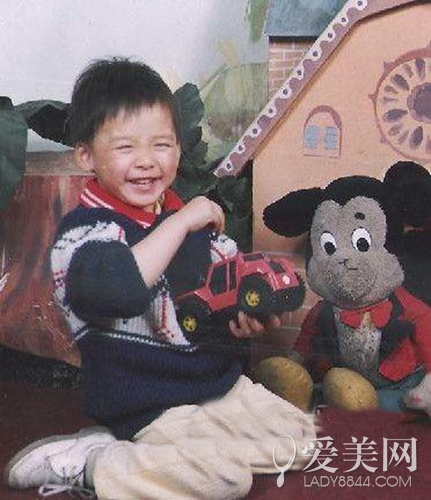 ���Ž�������ͯ���� ���׷�˧��������