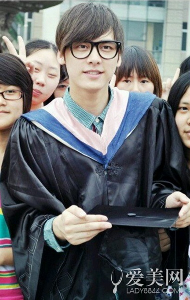 ���Ž�������ͯ���� ���׷�˧��������