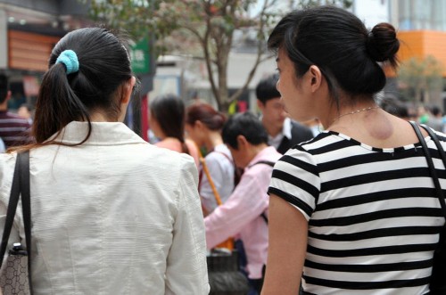 �����ˣ�80��С���ΪŮ�˺������