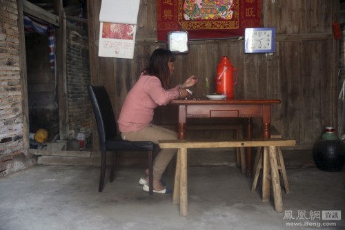 �����ˣ�80��С���ΪŮ�˺������