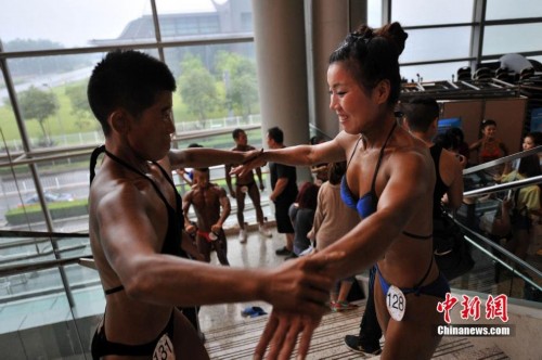 ����С���̨��ս ��Ů������Ů���ӡ�