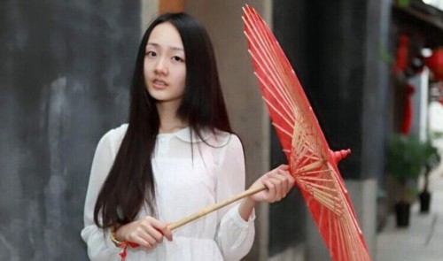 �Ϻ�����У����ӽޱ��ҥ�Ʋ�����ΧŮ �����������ع�