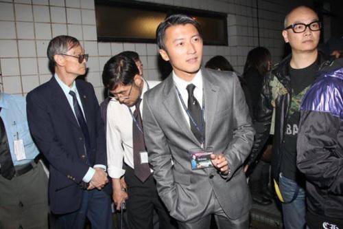 ����л����������ң���˾�ݲ����� ÿ��׬һ��